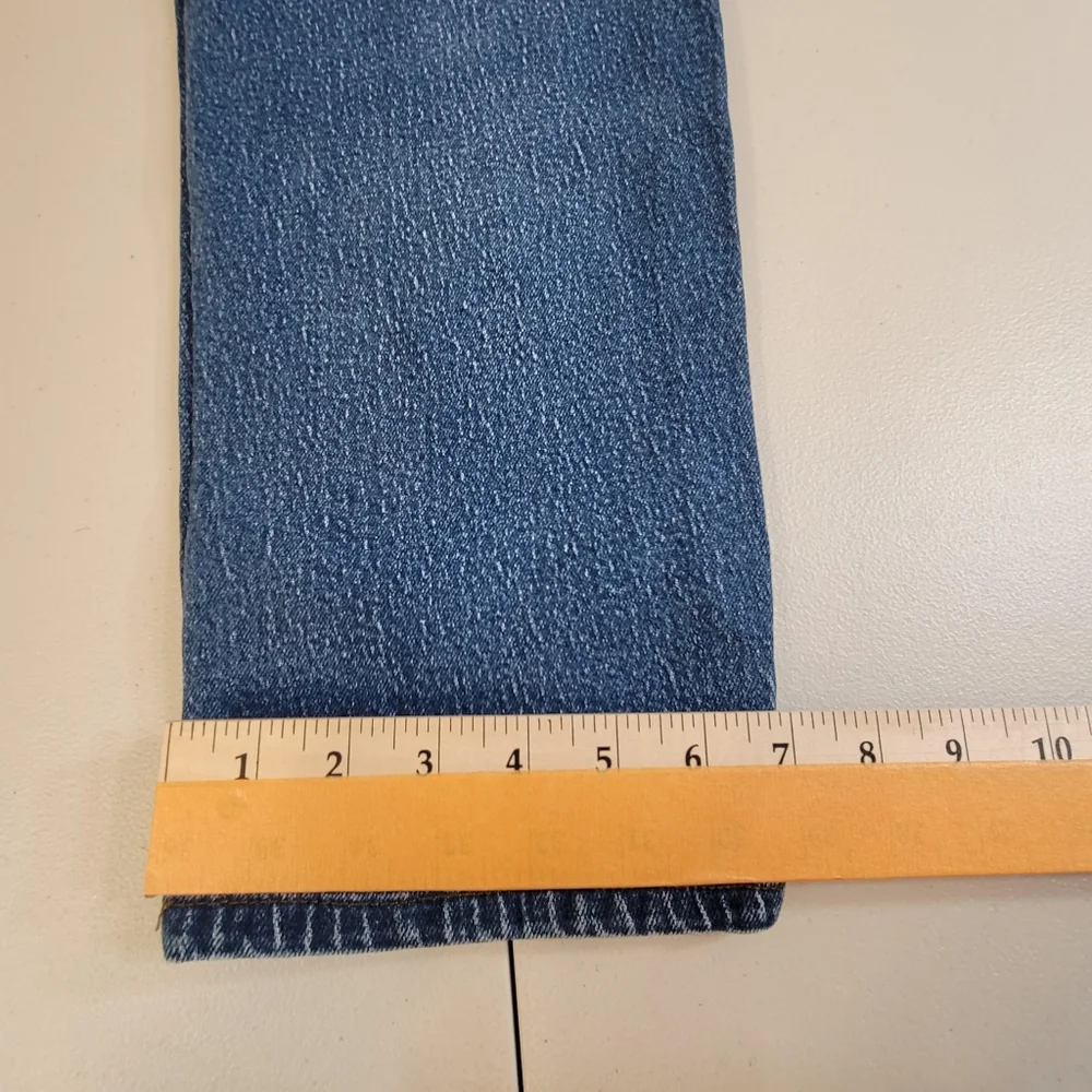 Riders Women's Size 30x30 Blue Tapered Leg Dark Wash 100% Cotton Denim Jeans